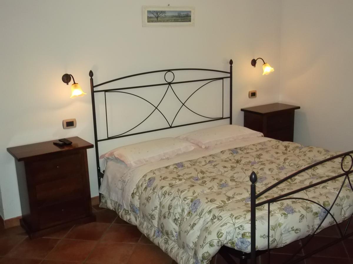 B&B Il Girasole - Rooms & House In Country - 1500 Meters From Historic Center Montepulciano Stazione Exterior foto